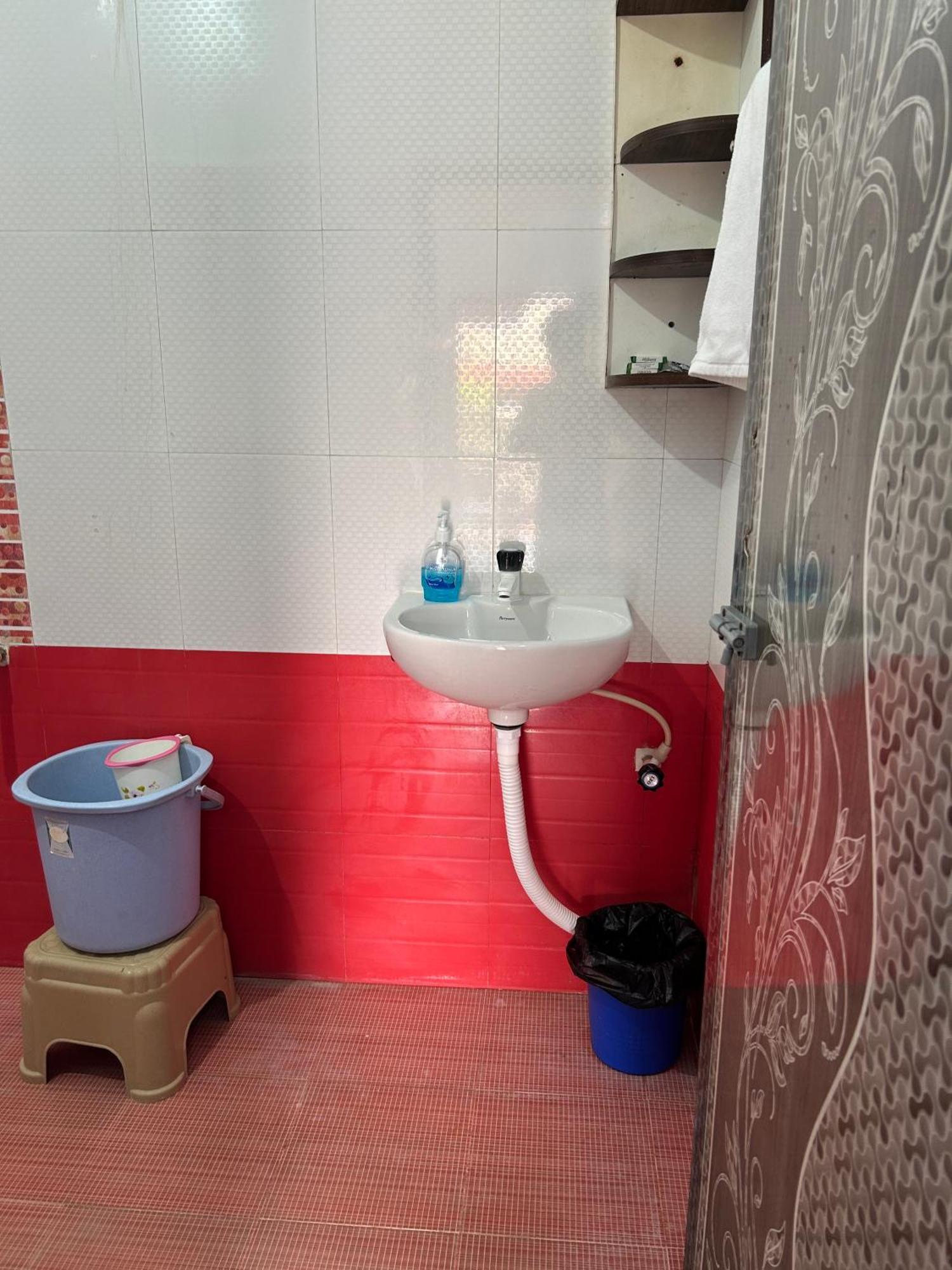 Dss Home Stay Just 500 Meter Girivalam Road Tiruvannāmalai Buitenkant foto